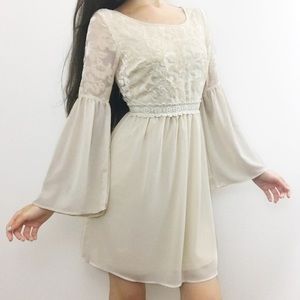 Flying Tomato tan dress w/ Bless sleeves